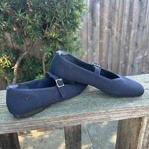 Vivaia Navy Margot Mary Janes. Square toe. Size 39.5